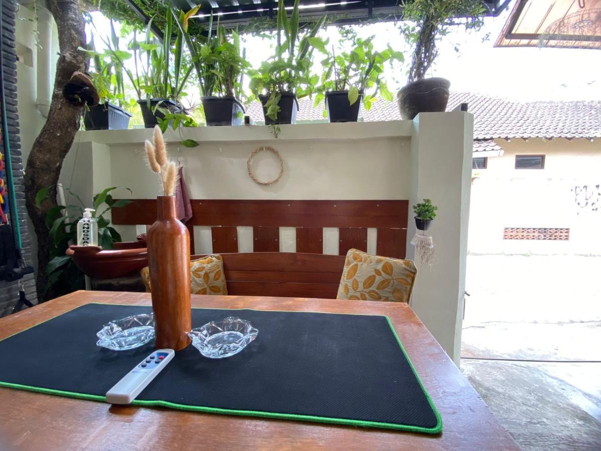 Coliving Jogja Sweet Home Kost Lengkap Di Jogjakarta Kültér fotó