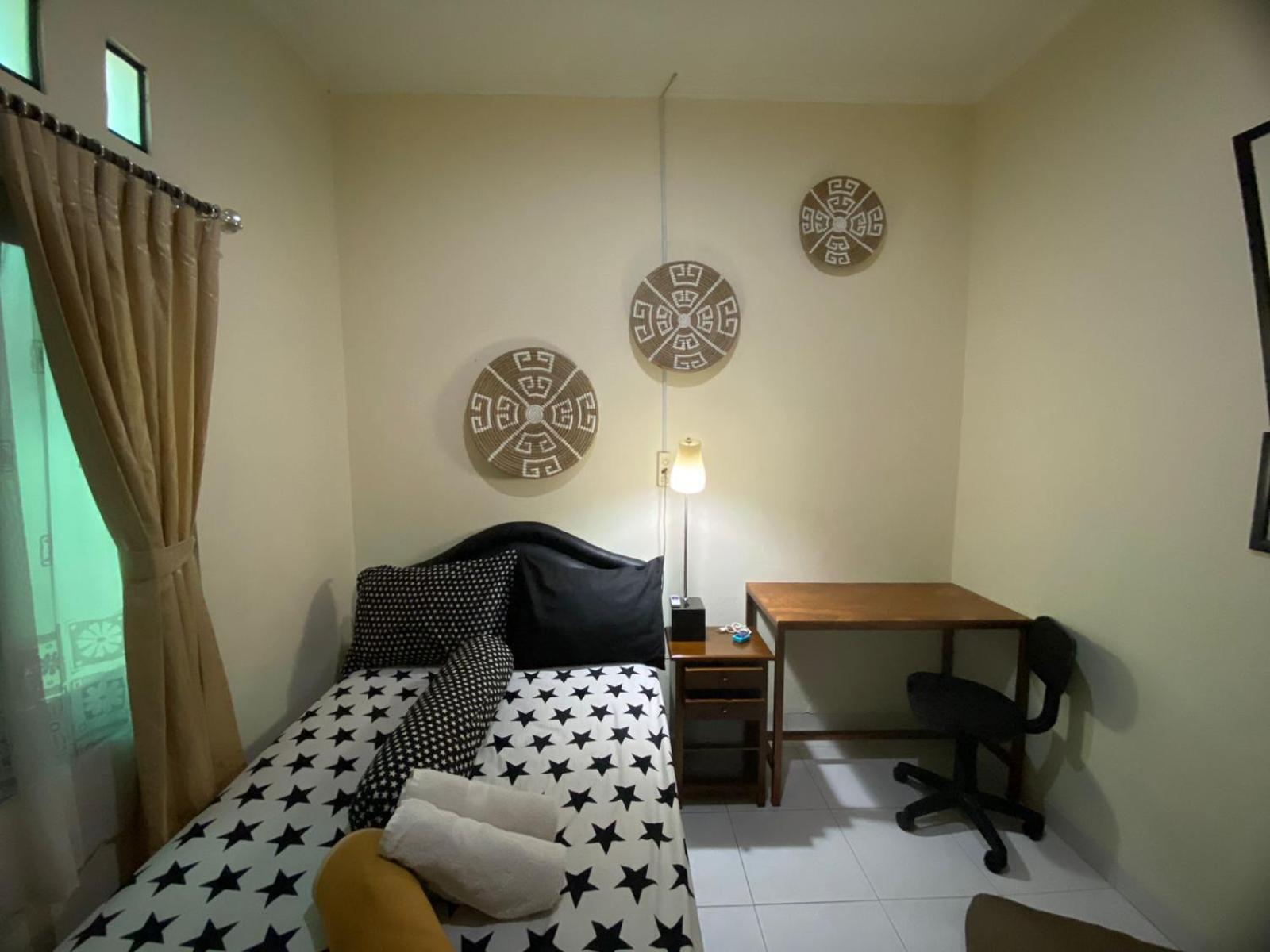Coliving Jogja Sweet Home Kost Lengkap Di Jogjakarta Szoba fotó