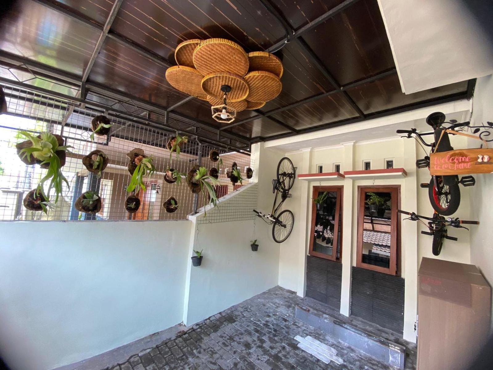 Coliving Jogja Sweet Home Kost Lengkap Di Jogjakarta Kültér fotó