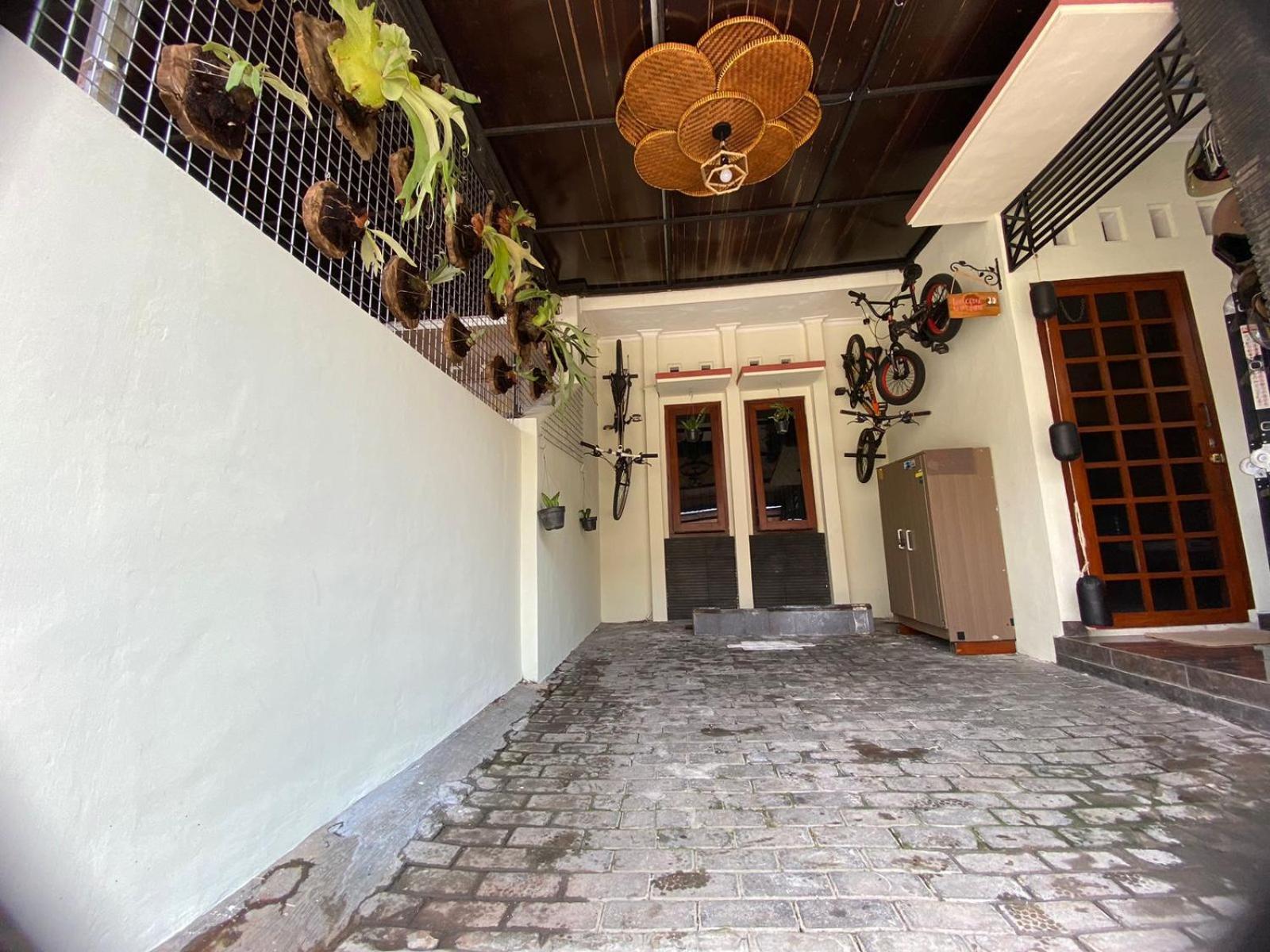 Coliving Jogja Sweet Home Kost Lengkap Di Jogjakarta Kültér fotó