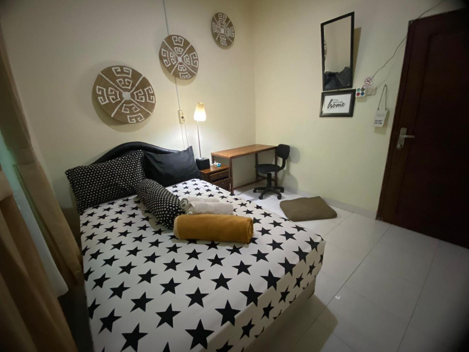 Coliving Jogja Sweet Home Kost Lengkap Di Jogjakarta Szoba fotó