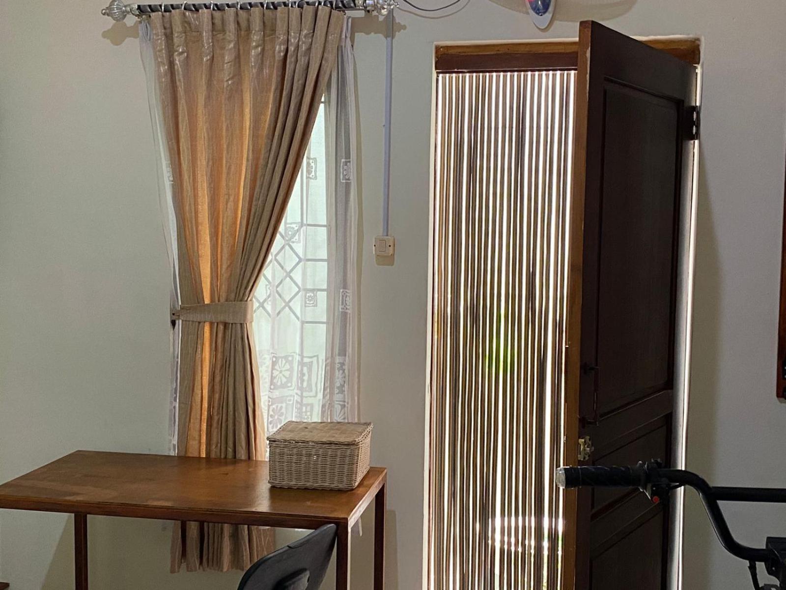 Coliving Jogja Sweet Home Kost Lengkap Di Jogjakarta Szoba fotó